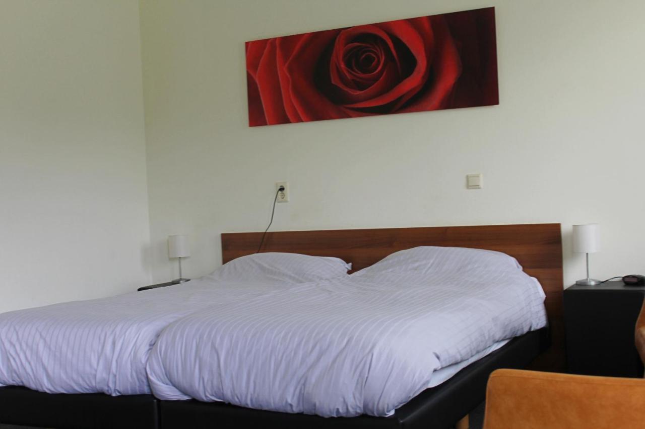 Horsetellerie Rheezerveen Hardenberg Luaran gambar