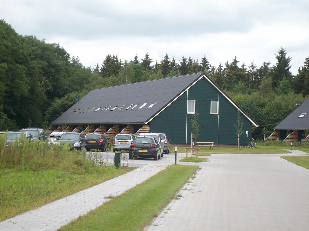 Horsetellerie Rheezerveen Hardenberg Luaran gambar