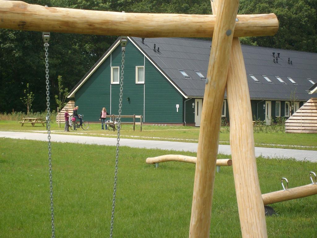 Horsetellerie Rheezerveen Hardenberg Bilik gambar