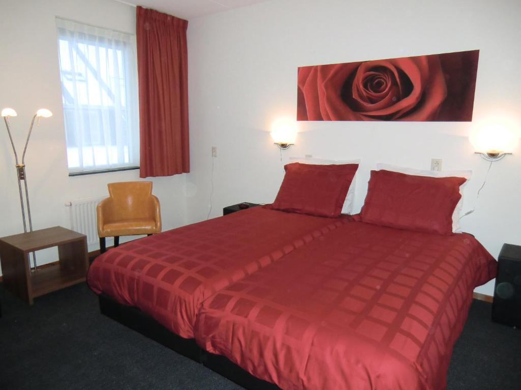 Horsetellerie Rheezerveen Hardenberg Bilik gambar