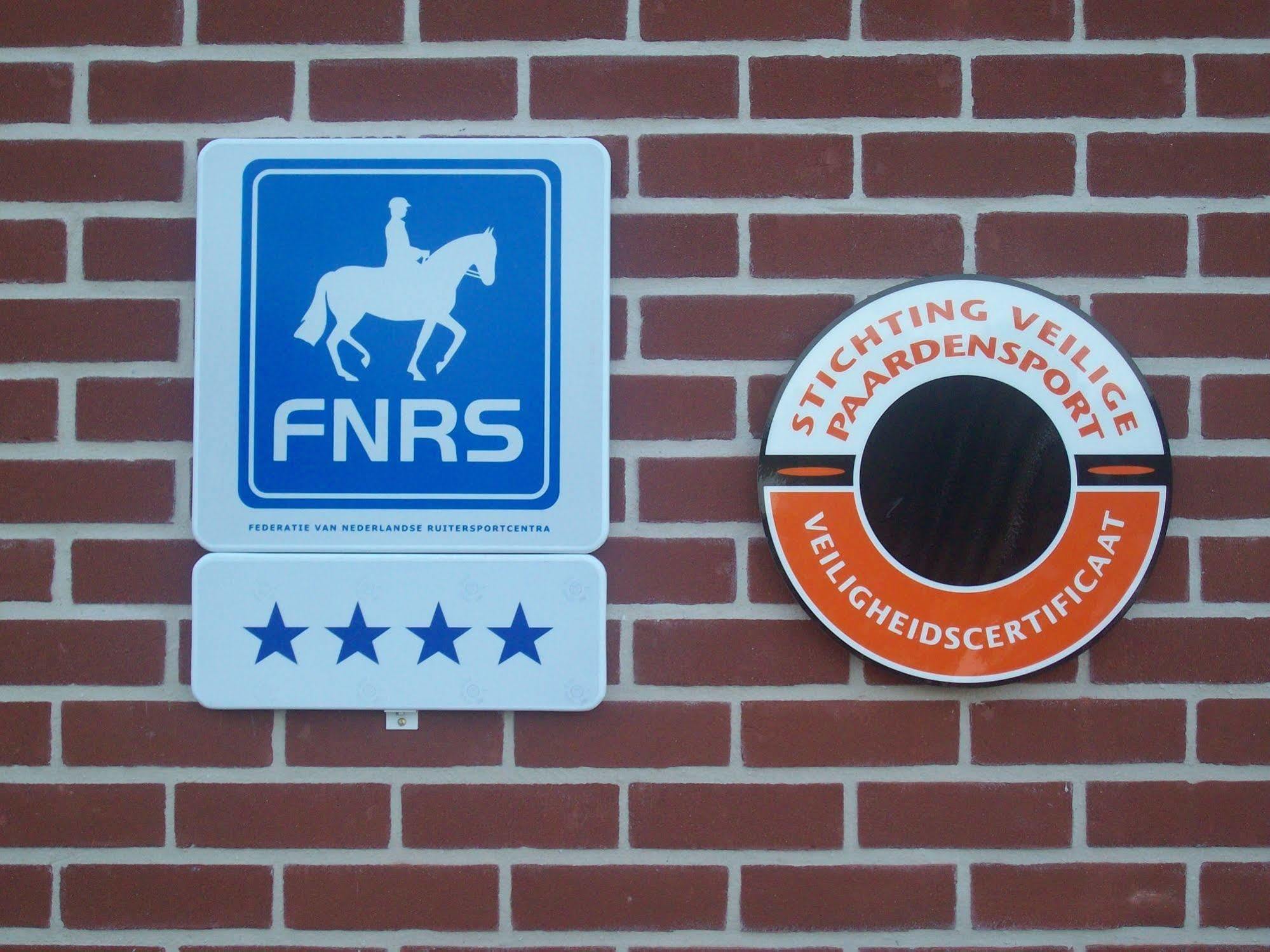 Horsetellerie Rheezerveen Hardenberg Luaran gambar